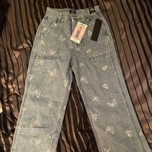 Brand new jeans if you have any questions feel free to contact me